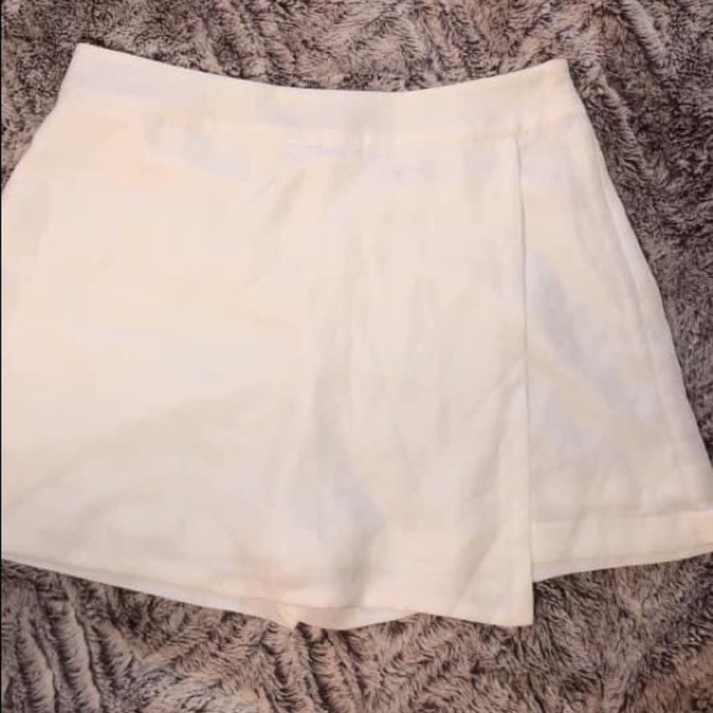 Boutique skort